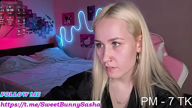 Bunny  of love online show from October 21, 5:17 pm