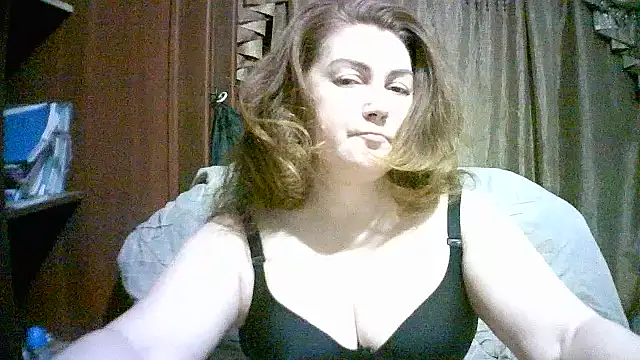 Madame-Butterfly online show from November 19, 10:32 pm