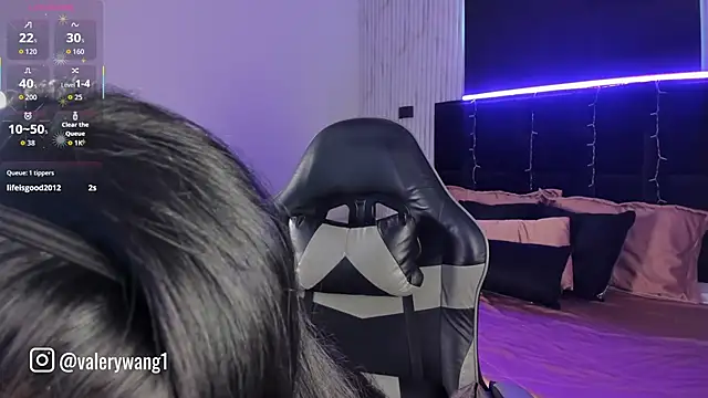 Valery wang online show from September 19, 12:26 pm