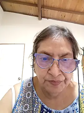 florecita69 online show from October 27, 2:12 pm