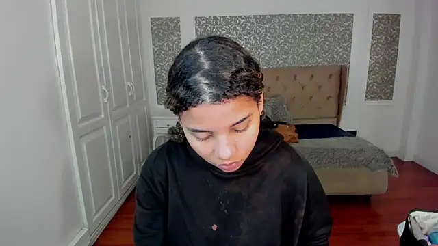 Mayaa ross online show from October 1, 2:16 am