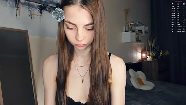 MaryJacksoon online show from April 19, 7:52 am