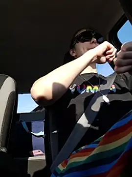 PearMaki online show from March 3, 2:23 pm