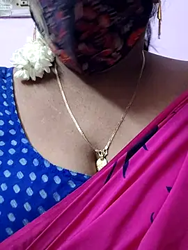 mallu-sumi online show from July 20, 7:14 pm
