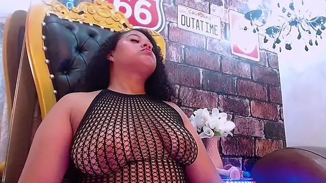 JadeSoleile online show from October 2, 12:43 pm