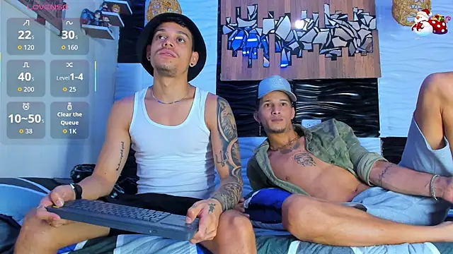 Friendsofeverything  online show from November 20, 1:23 pm