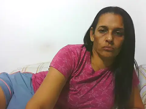 latinbrunettet online show from October 13, 1:58 pm