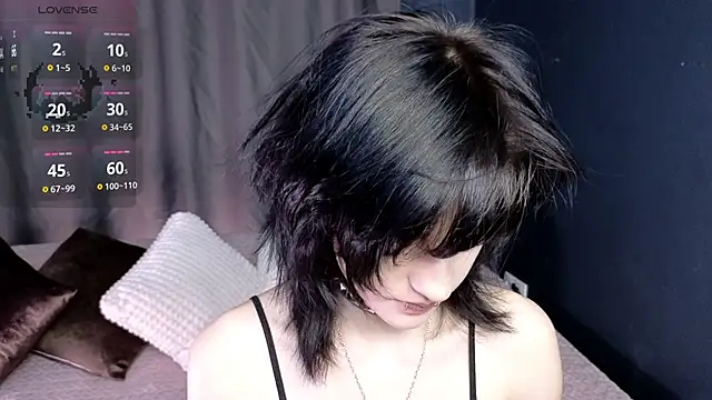 dark vamp  online show from October 2, 1:05 pm