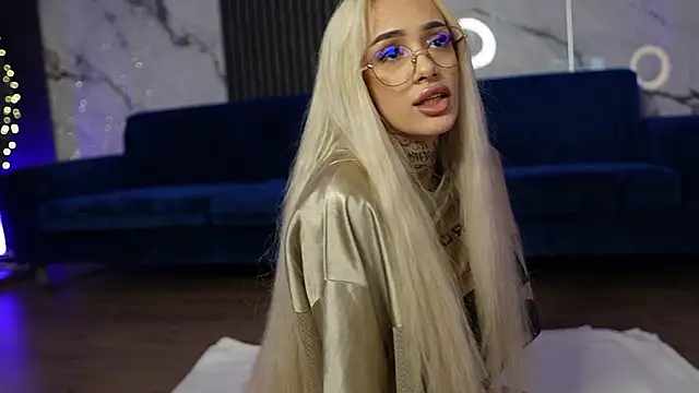 blondie muller online show from February 6, 9:40 pm