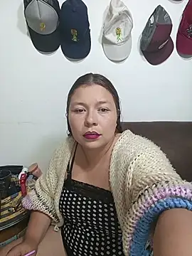 ZuriandAlex online show from April 5, 3:16 am