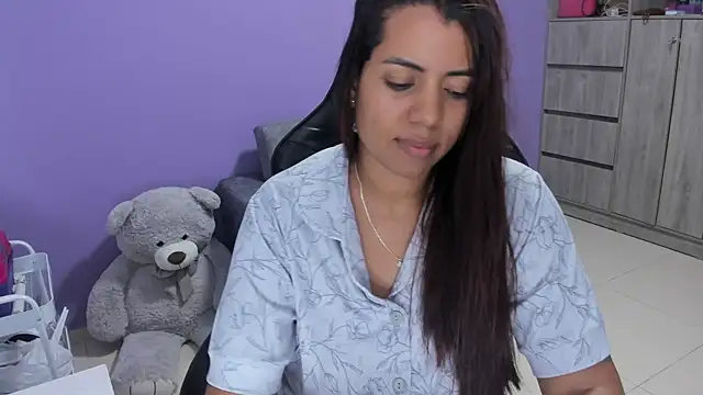 boomsar01 online show from April 6, 1:27 am