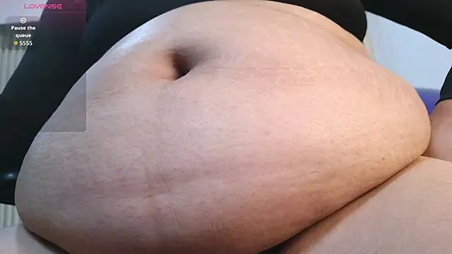 virtual charm online show from November 28, 2:42 pm