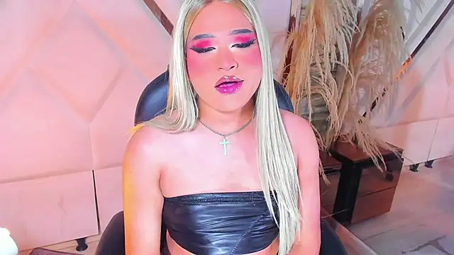 Elody Preysler69 online show from October 29, 5:45 am