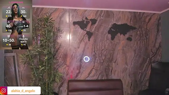 Alahia Dangelo online show from April 6, 5:25 pm