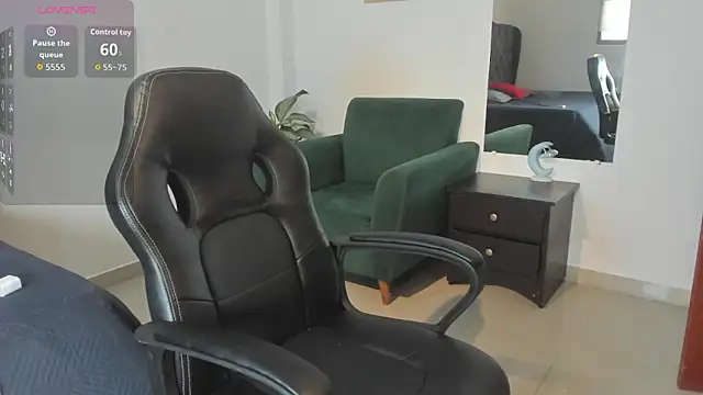  maria foxx  online show from November 4, 7:41 pm