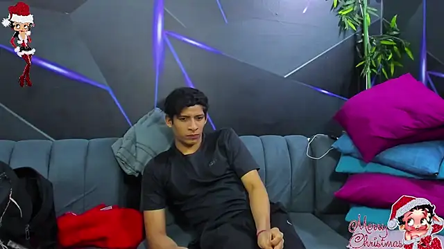 playsgirlhot online show from November 16, 11:27 pm