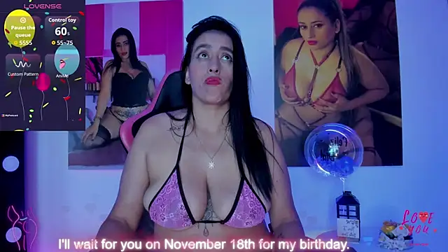 vaiolet triana online show from November 15, 9:27 pm