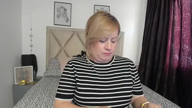 MonyCassius online show from November 4, 12:43 pm