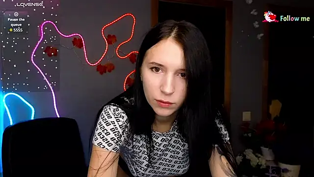 KarolinaBlacks online show from November 6, 6:52 am