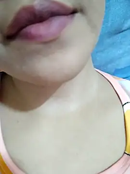 Anki-doll online show from October 30, 9:44 am