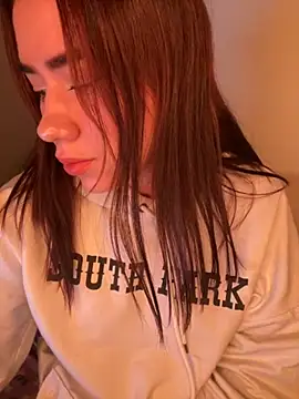 Im Valen Cute online show from October 15, 2:14 am