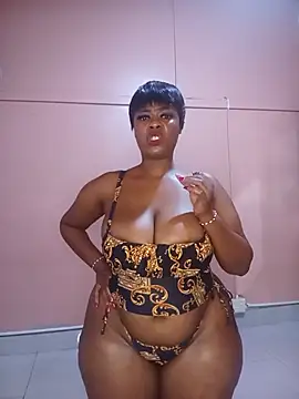 Luciouslips00 online show from June 13, 5:43 pm