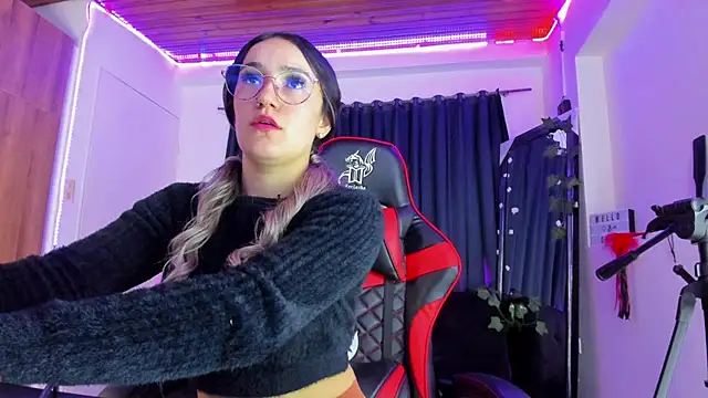 Keyth clement online show from October 3, 12:27 am