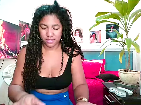 bellacrespalatina online show from March 26, 4:42 pm