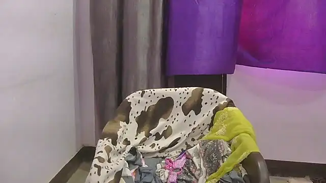 cutie-taara online show from September 15, 5:38 am