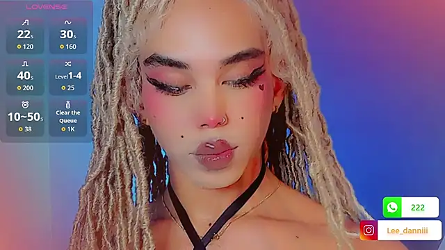 DanniLee  online show from July 7, 8:11 pm