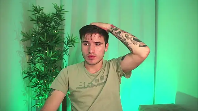 Tony Wylie online show from November 13, 10:58 am