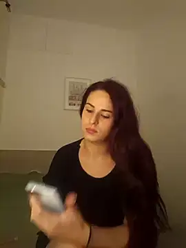 perla97 online show from October 18, 6:31 pm