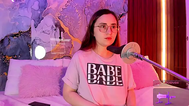 centaurigirl online show from October 27, 3:46 am