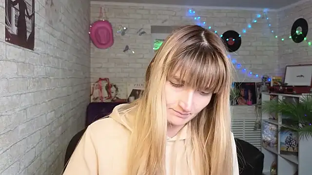 Nika Kitten online show from September 29, 4:23 pm