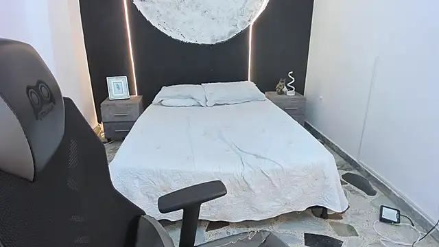 AlliceRosero online show from October 21, 5:22 am