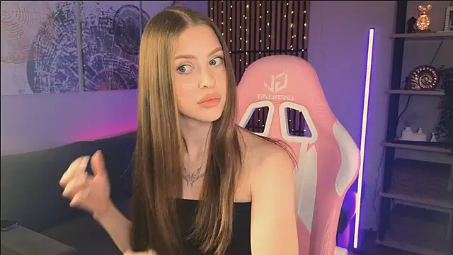 StellaryShy online show from March 9, 9:40 pm