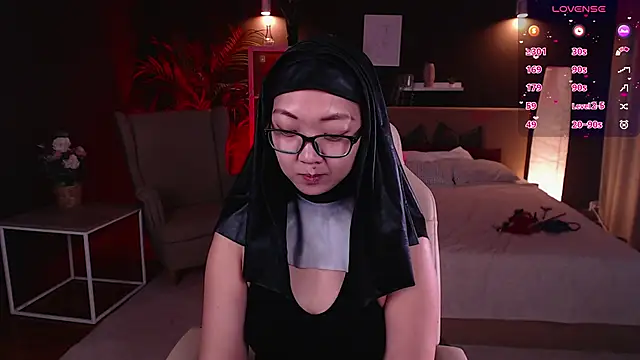 Marine Vact online show from October 1, 2:11 pm