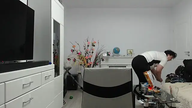 Amandamuller1982 online show from February 9, 7:38 pm