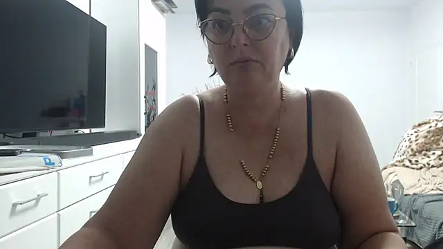 Amandamuller1982 online show from October 20, 8:12 pm