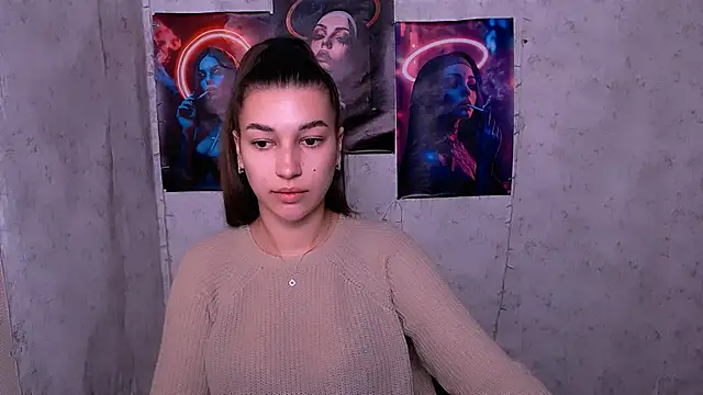 KarolinaRosse  online show from October 6, 5:02 am