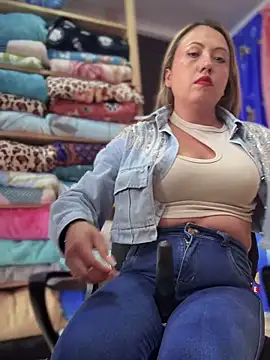 VIOLETA-25  online show from January 31, 7:23 pm