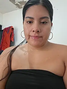 steisy325 online show from July 22, 2:51 pm