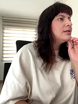 PoliBenett  online show from October 10, 5:51 pm