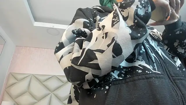 Im gaia online show from September 20, 12:14 pm