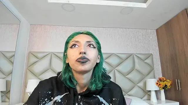 Im gaia online show from September 22, 12:25 pm