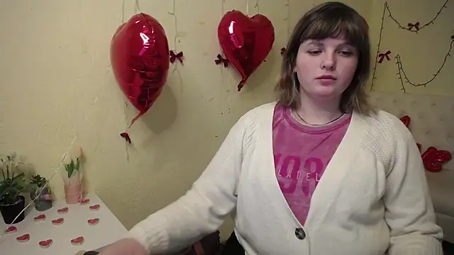 StaceyLex online show from February 12, 9:00 am