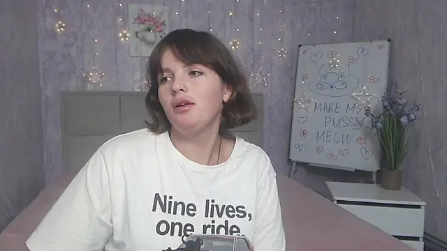 StaceyLex online show from September 23, 8:56 am