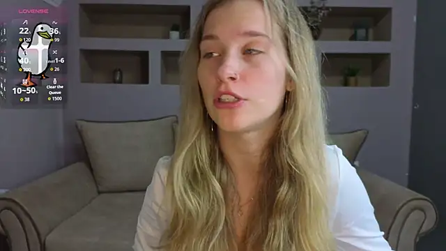 LinaCristonsen online show from November 9, 3:30 pm