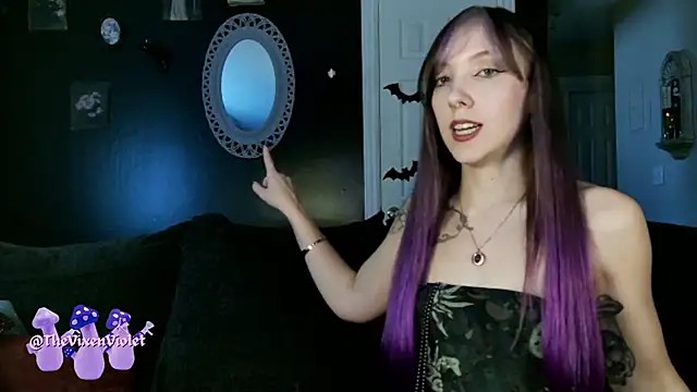 thevixenviolet online show from October 18, 10:22 pm