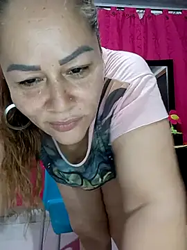 SluttyMilf79 online show from September 23, 6:11 am